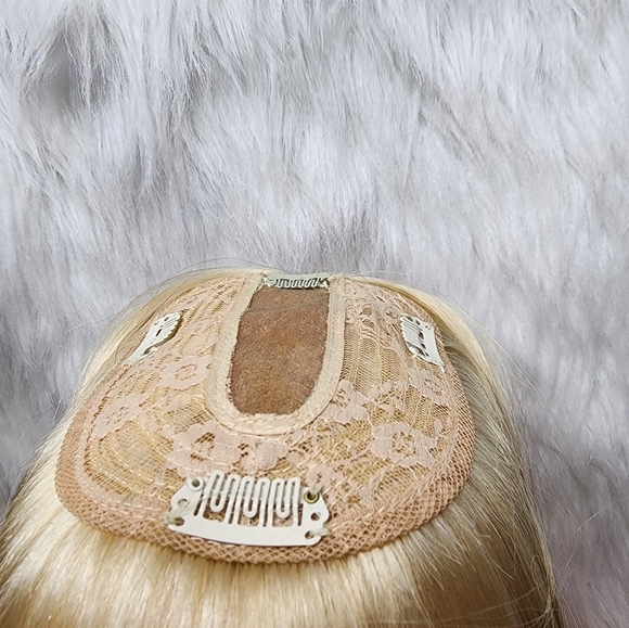 Hair Topper Piece size 5"x4". - Picture 4 of 4